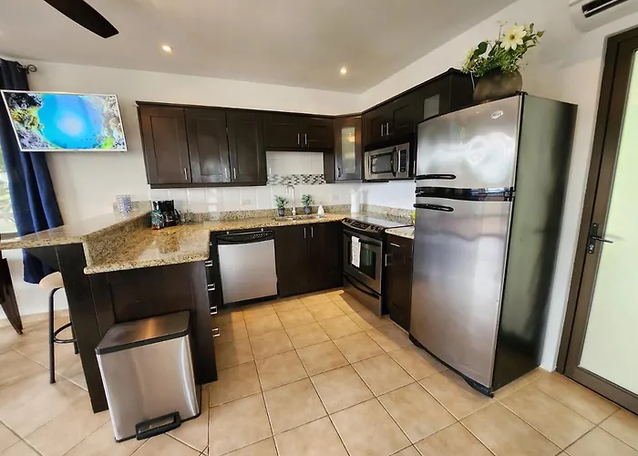 Apartamento Amazing Oceanview Private Rooftop Terrace Walk To